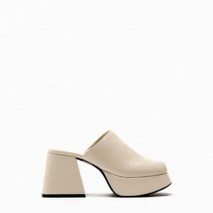 Zara WIDE CHUNKY HEELED PLATFORM CLOGS
